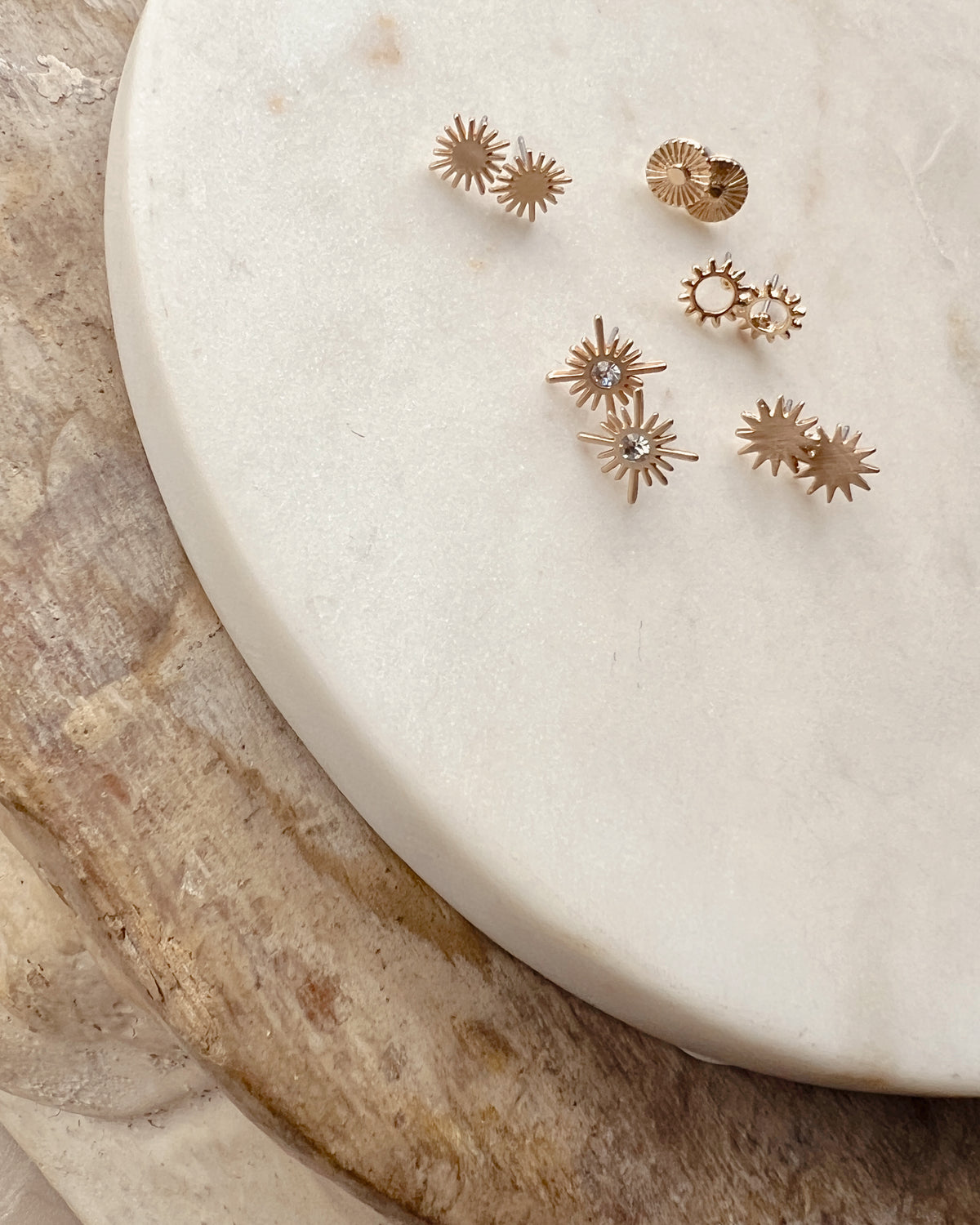 Sunburst Stud Set