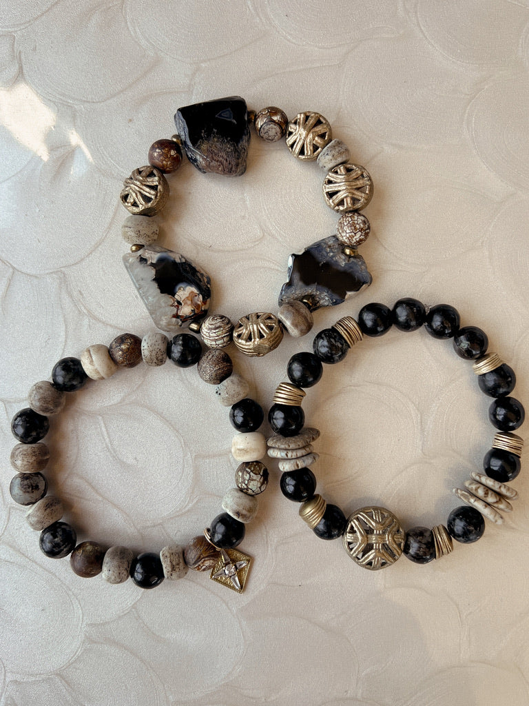 Black Agate Slab Stack