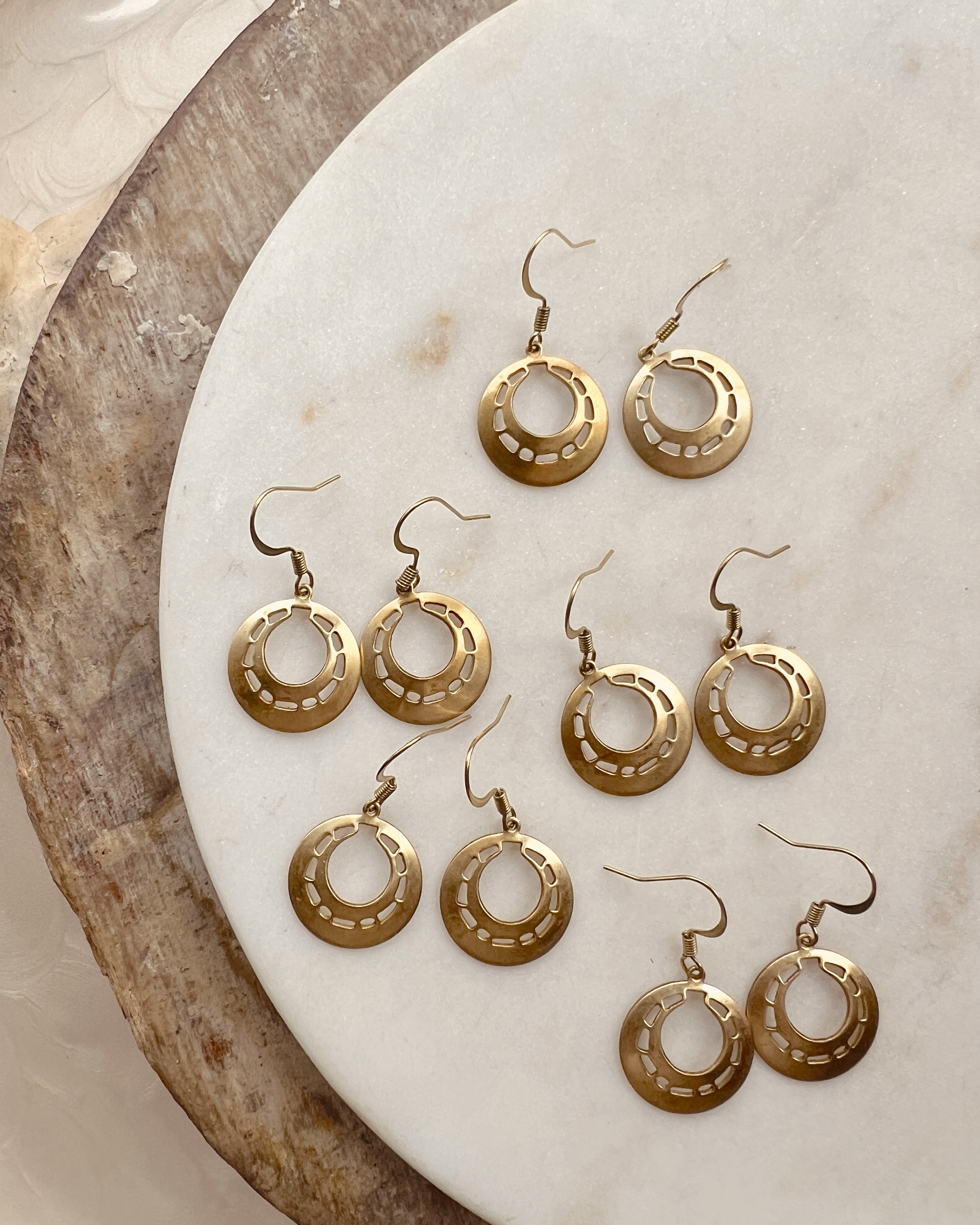 Vintage Brass Simple Drop