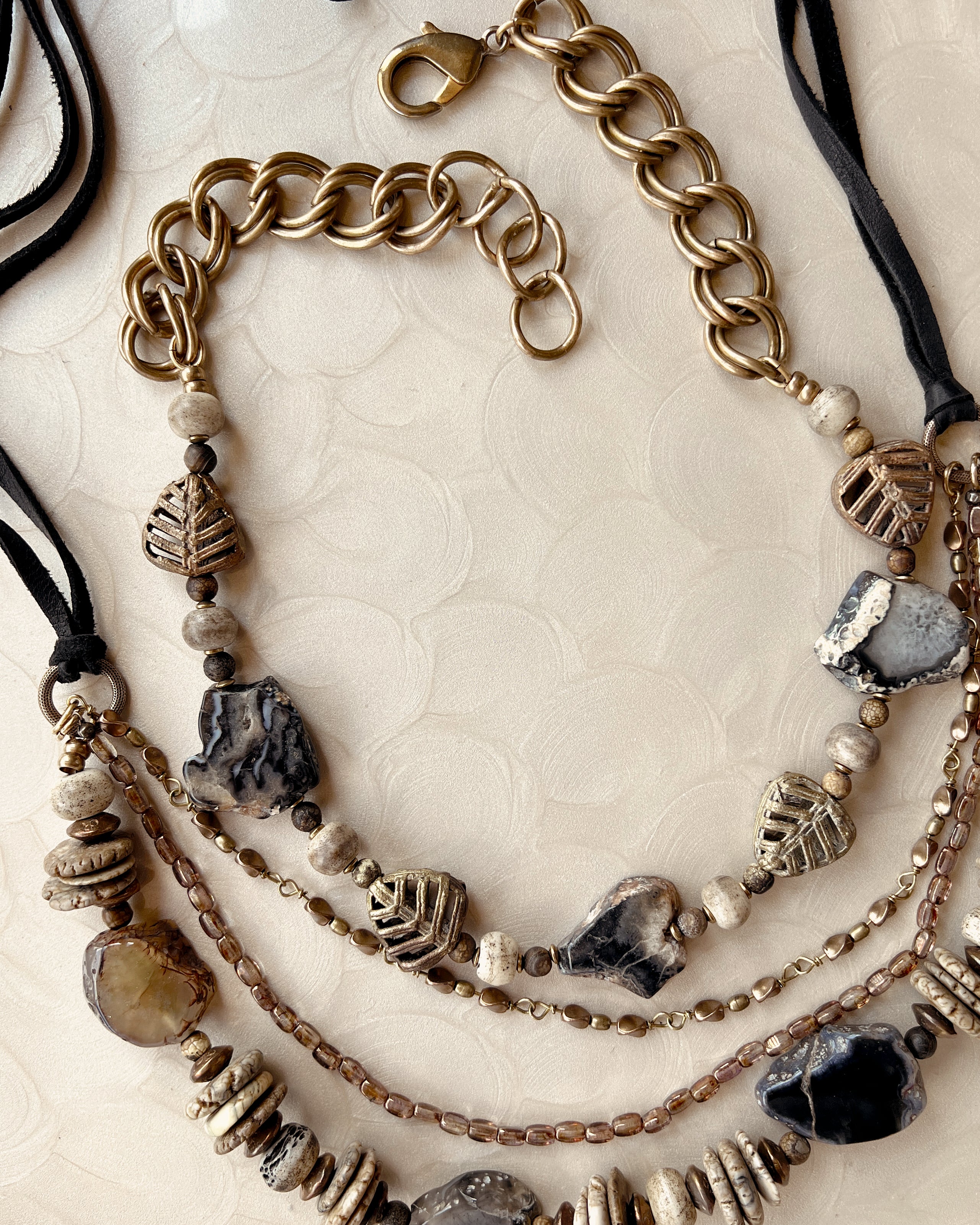 Agate Slab Layered Strand