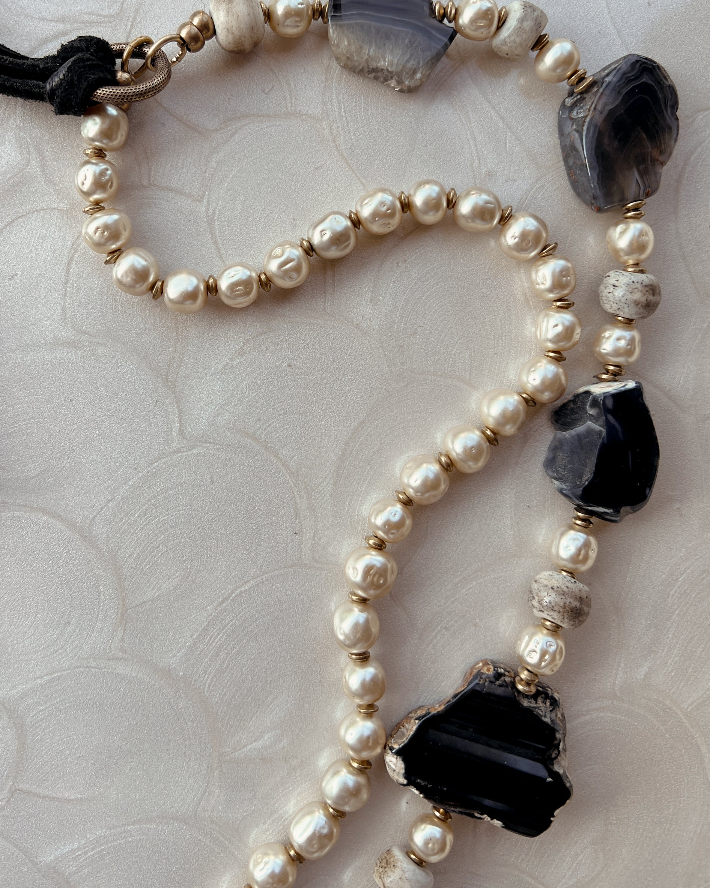 Black Agate & Pearl Strand