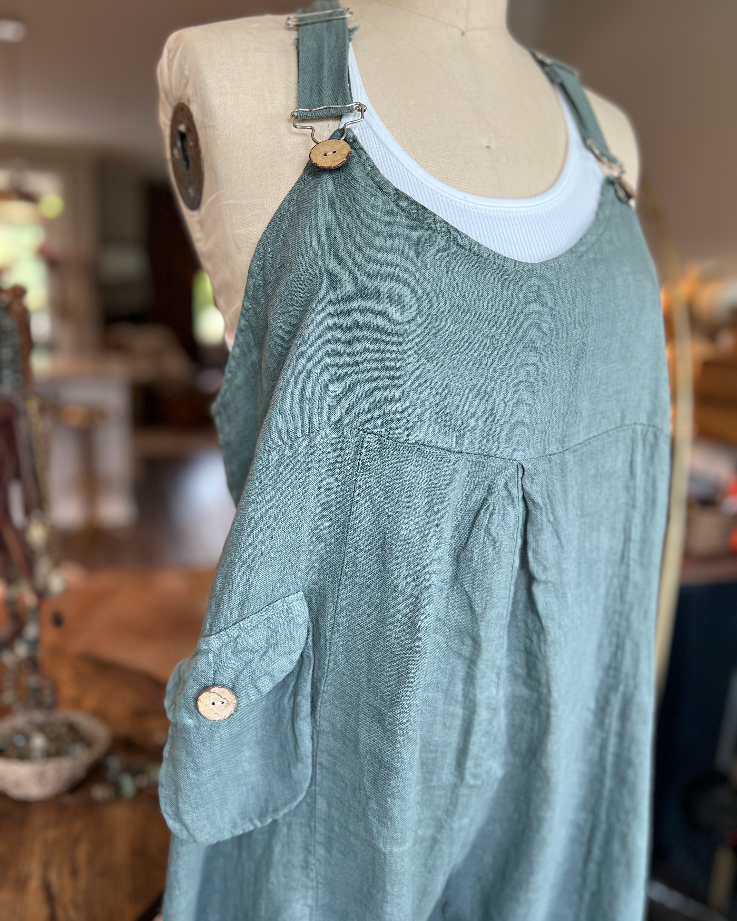 Bohemian Linen Bibs (Blue Green)