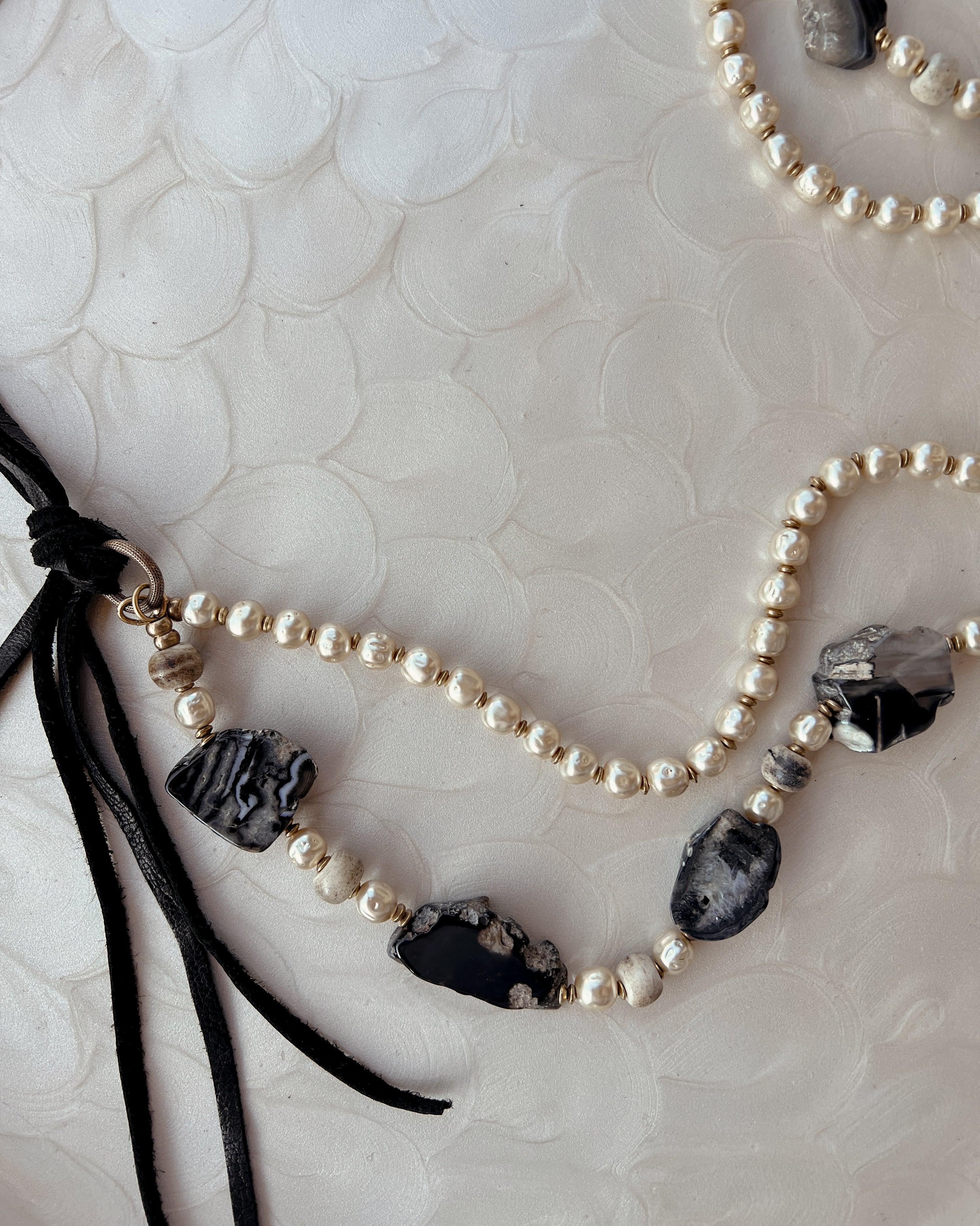 Black Agate & Pearl Strand