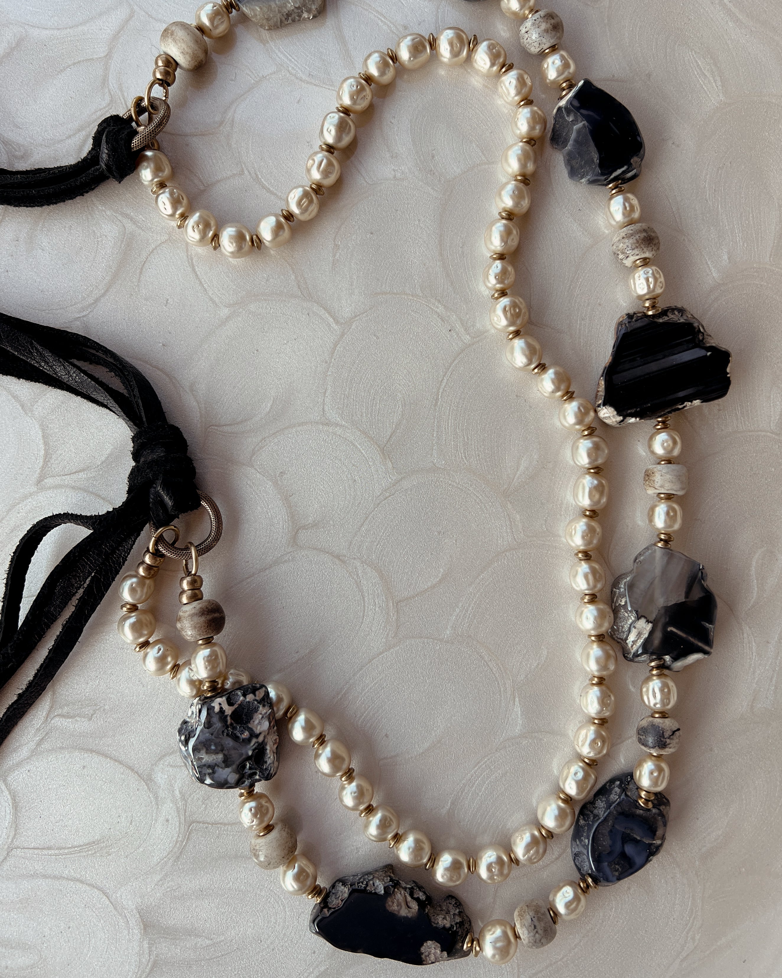 Black Agate & Pearl Strand