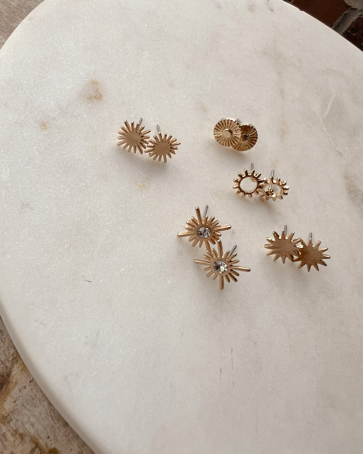 Sunburst Stud Set