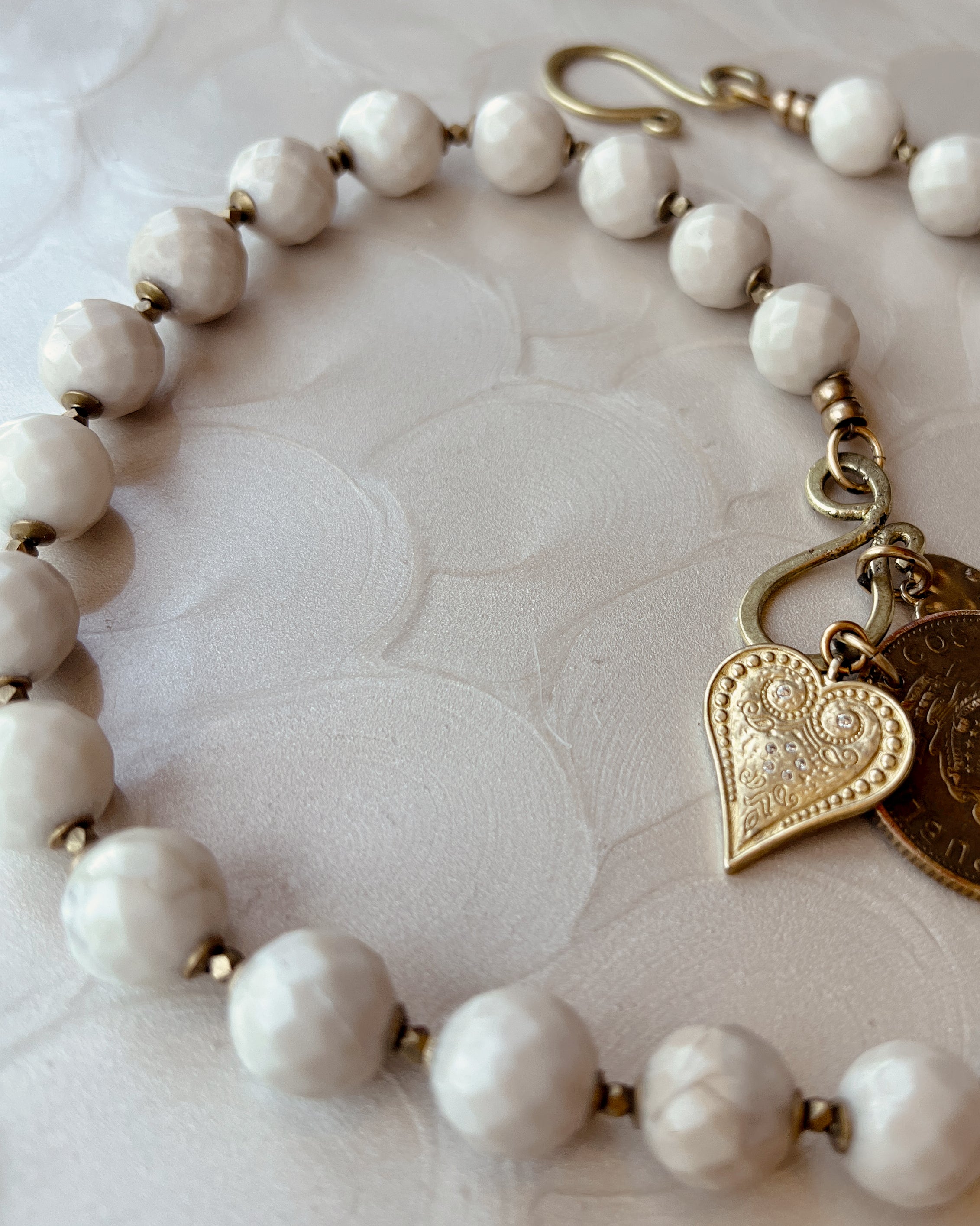 Fossil Jade Boho Strand
