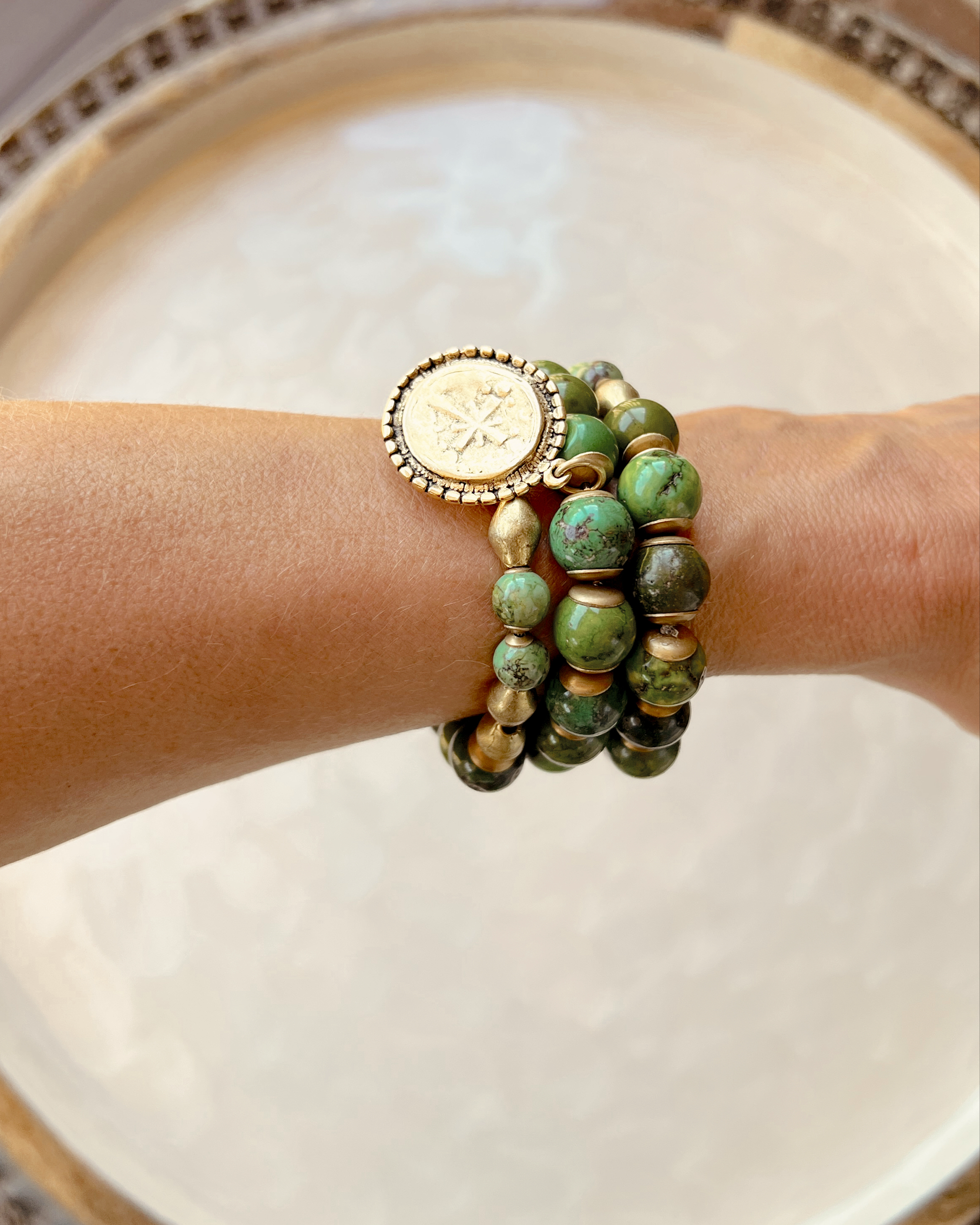 Green Ivy Stack 02