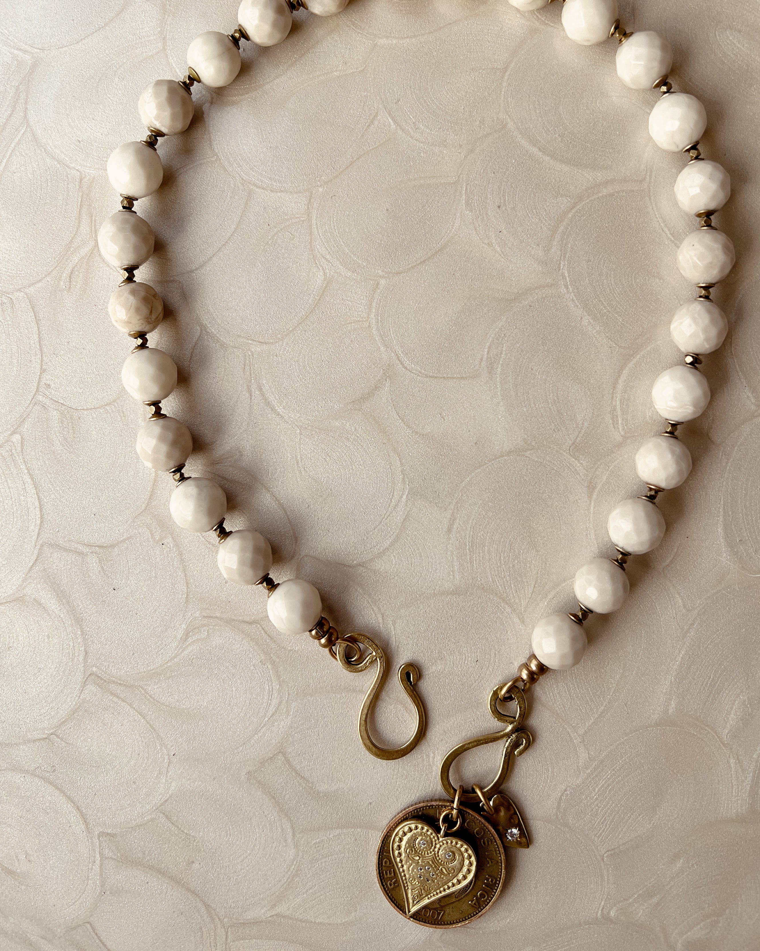 Fossil Jade Strand