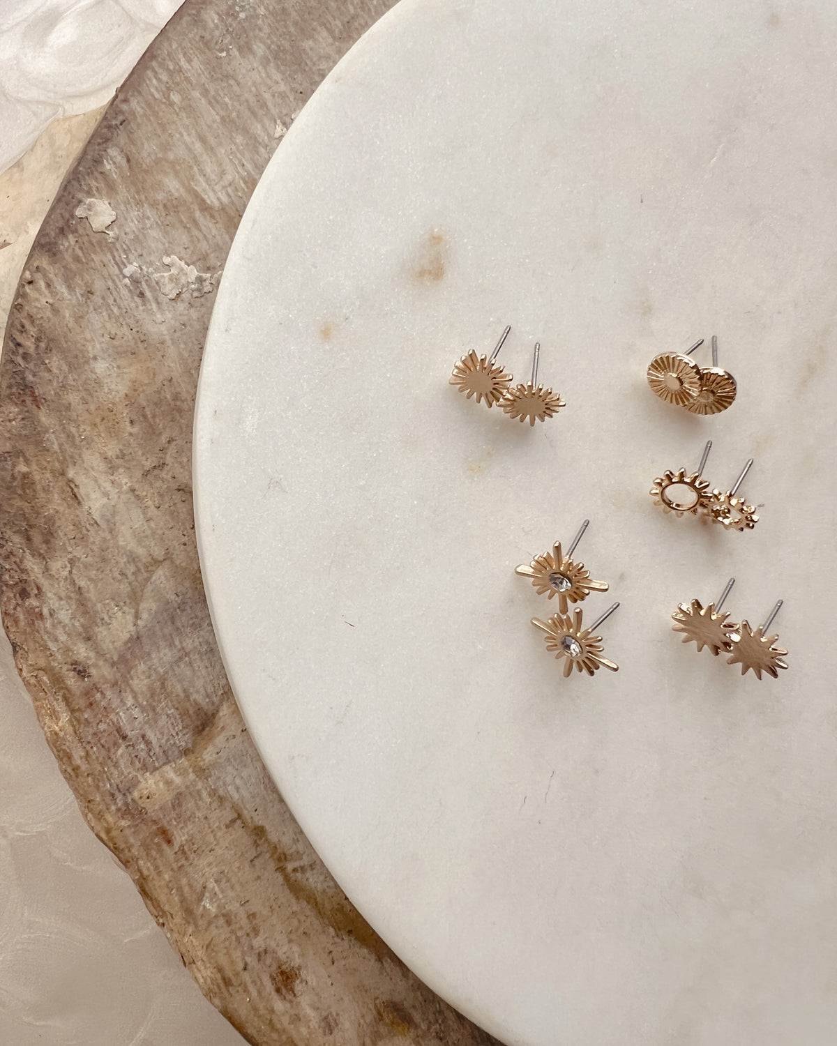Sunburst Stud Set
