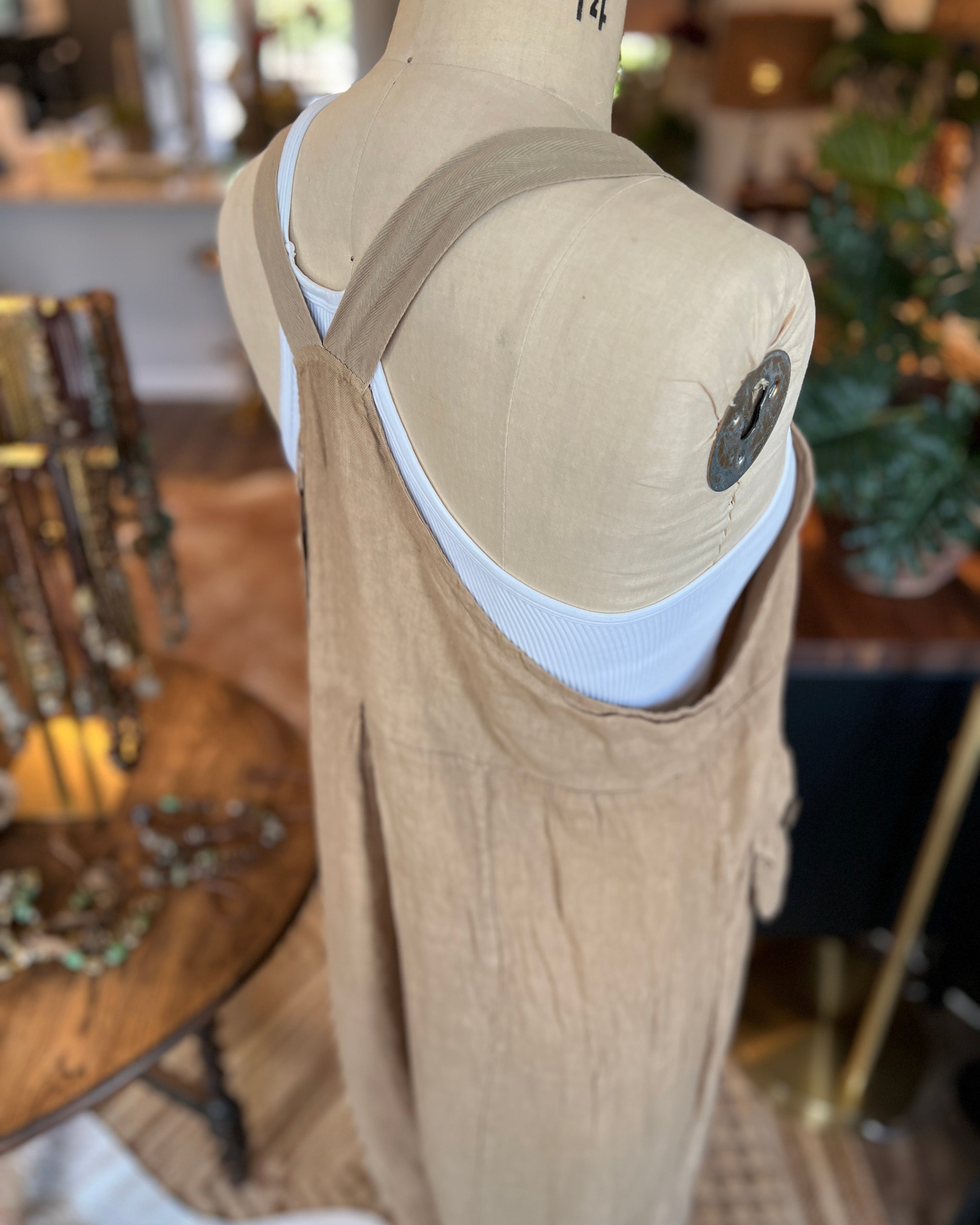 Bohemian Linen Bibs (Camel)