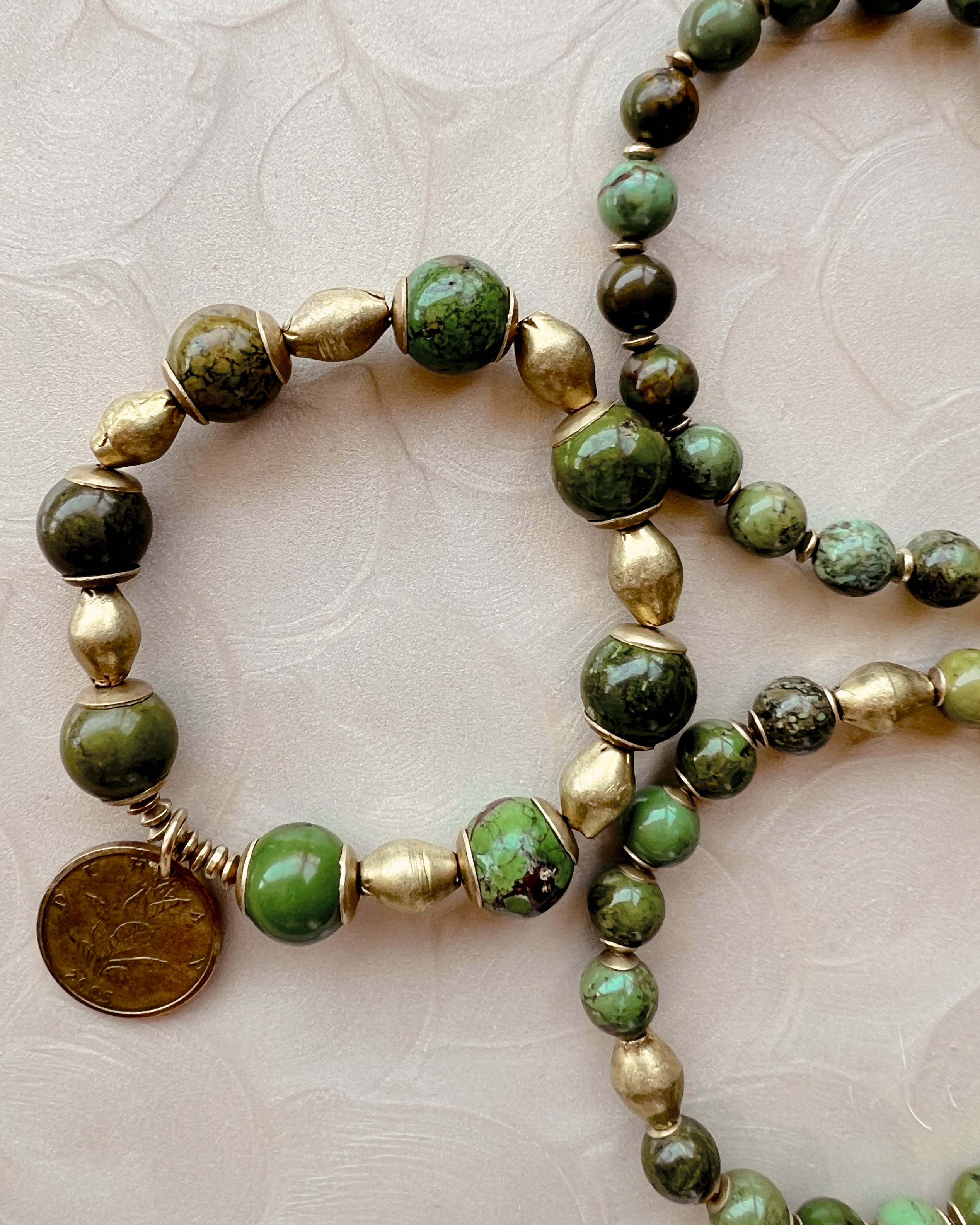 Green Ivy Stack 01